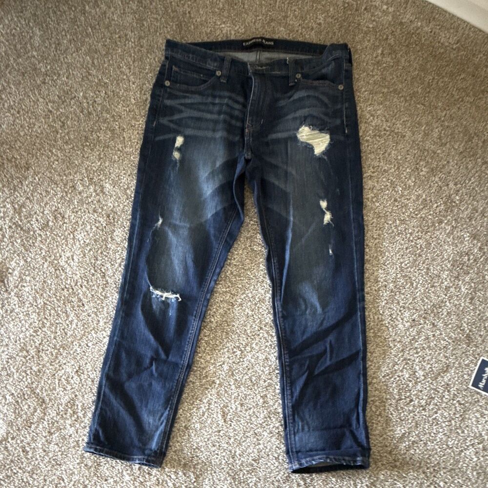 Express Girlfriend Jeans Women’s 10 Blue Dark Wash Denim Distressed 5-Pocket